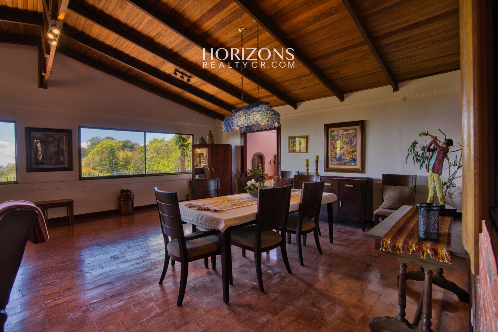 Propiedad de 36,692 m² en Venta en La Angelina, Cartago – Dos Casas, Bosque Primario y Vistas a las Montañas NJC06