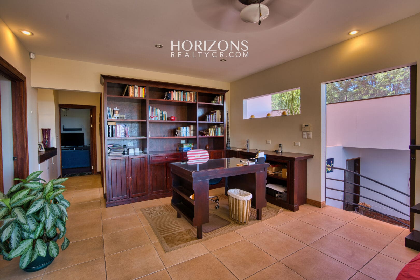 Propiedad de 36,692 m² en Venta en La Angelina, Cartago – Dos Casas, Bosque Primario y Vistas a las Montañas NJC06