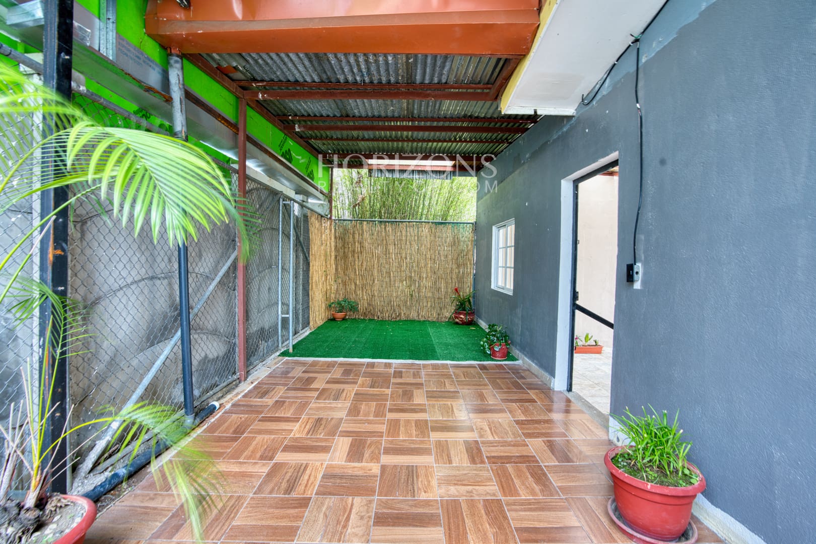 Casa de Un Nivel en Urbanización La Rioja Tres Ríos 3 Habitaciones NJA1205