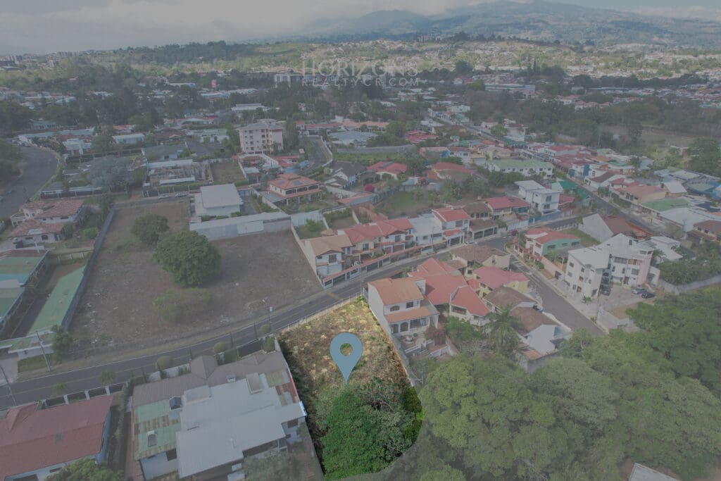 Lote 1211m2 Independiente en Ayarco Curridabat 30m de Frente nja1232