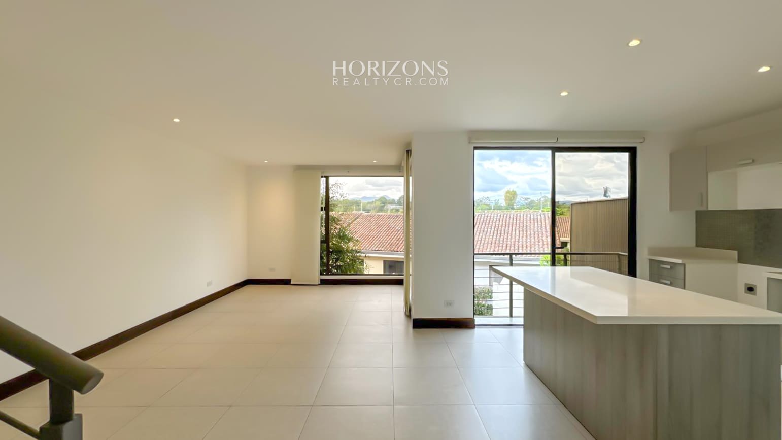Casa M. GRANDE En Condominio la Estefana 227m2 Sabanilla Amplio Patio nja1233