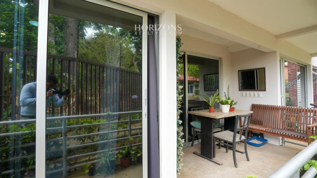Apartamento en Primer Nivel Condominio la Floresta 1 Habitacion nja1234