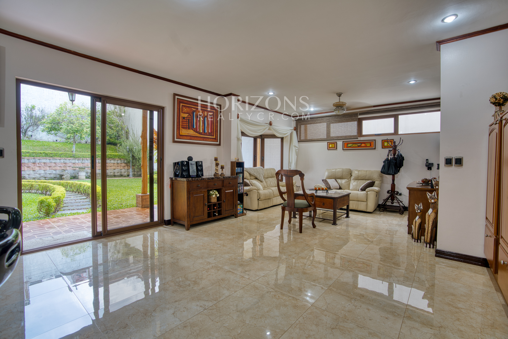 Casa con Acabados de Lujo en Residencial Sierras de La Union nja1243