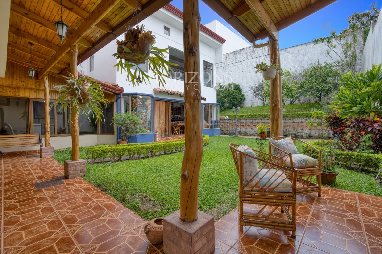 Casa con Acabados de Lujo en Residencial Sierras de La Union nja1243