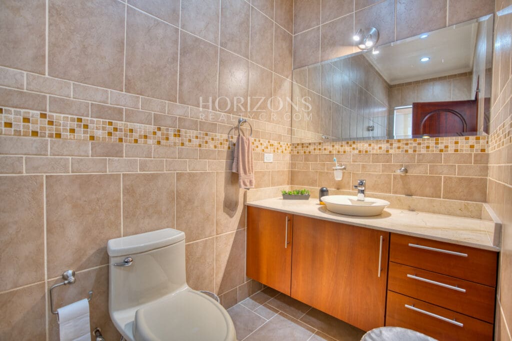 Casa con Acabados de Lujo en Residencial Sierras de La Union nja1243