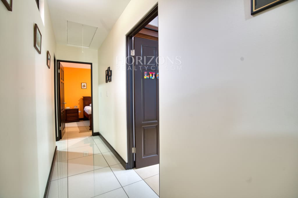 Se Vende Apartamento con Vista a la Reserva Condominio La Floresta 2 Habitaciones nja1246