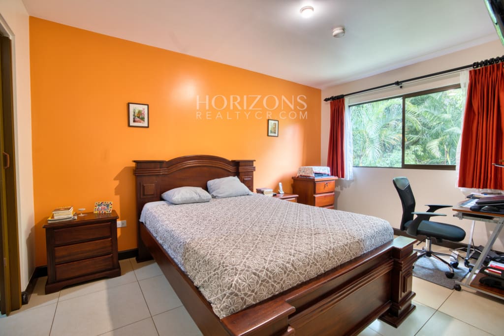 Se Vende Apartamento con Vista a la Reserva Condominio La Floresta 2 Habitaciones nja1246