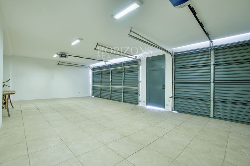 Se Vende Casa Contemporánea Residencial el Molino Cartago 5 Habitaciones Terrazas con Vistas nja1250