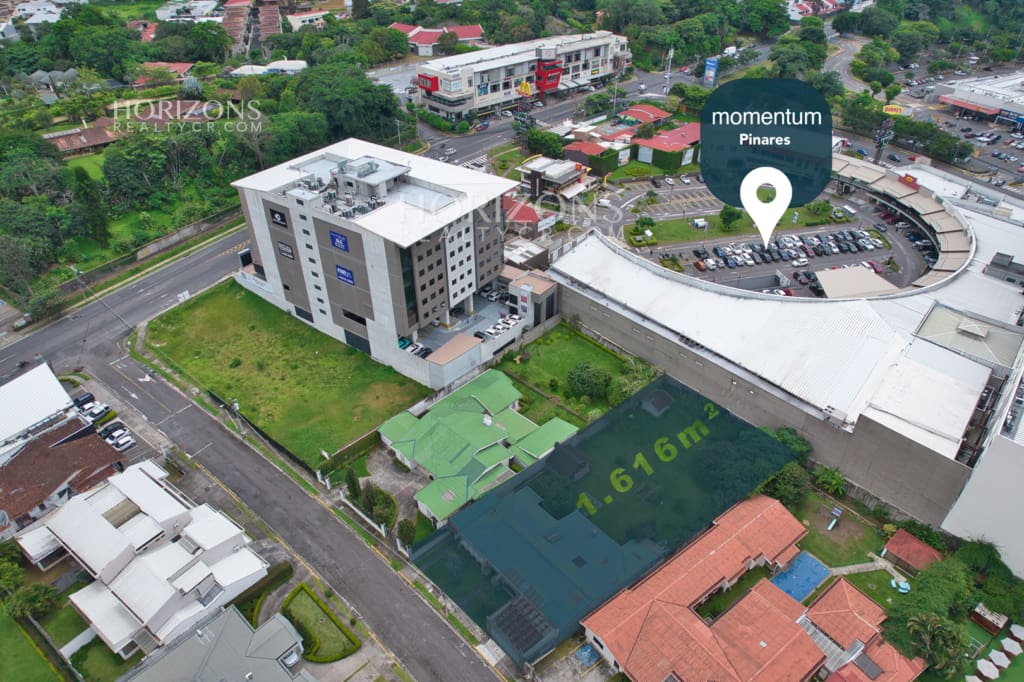 Casa Con Uso De Suelo Mixto En Pinares De Curridabat Con 1,616M2 De Terreno – Ideal Para Negocio O Residencia A 200 M De Momentum Pinares Nja1247