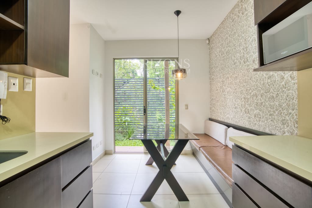En Venta Cómoda Casa en Condominio Pinares Curridabat Vista a Reserva y Naturaleza nja1245