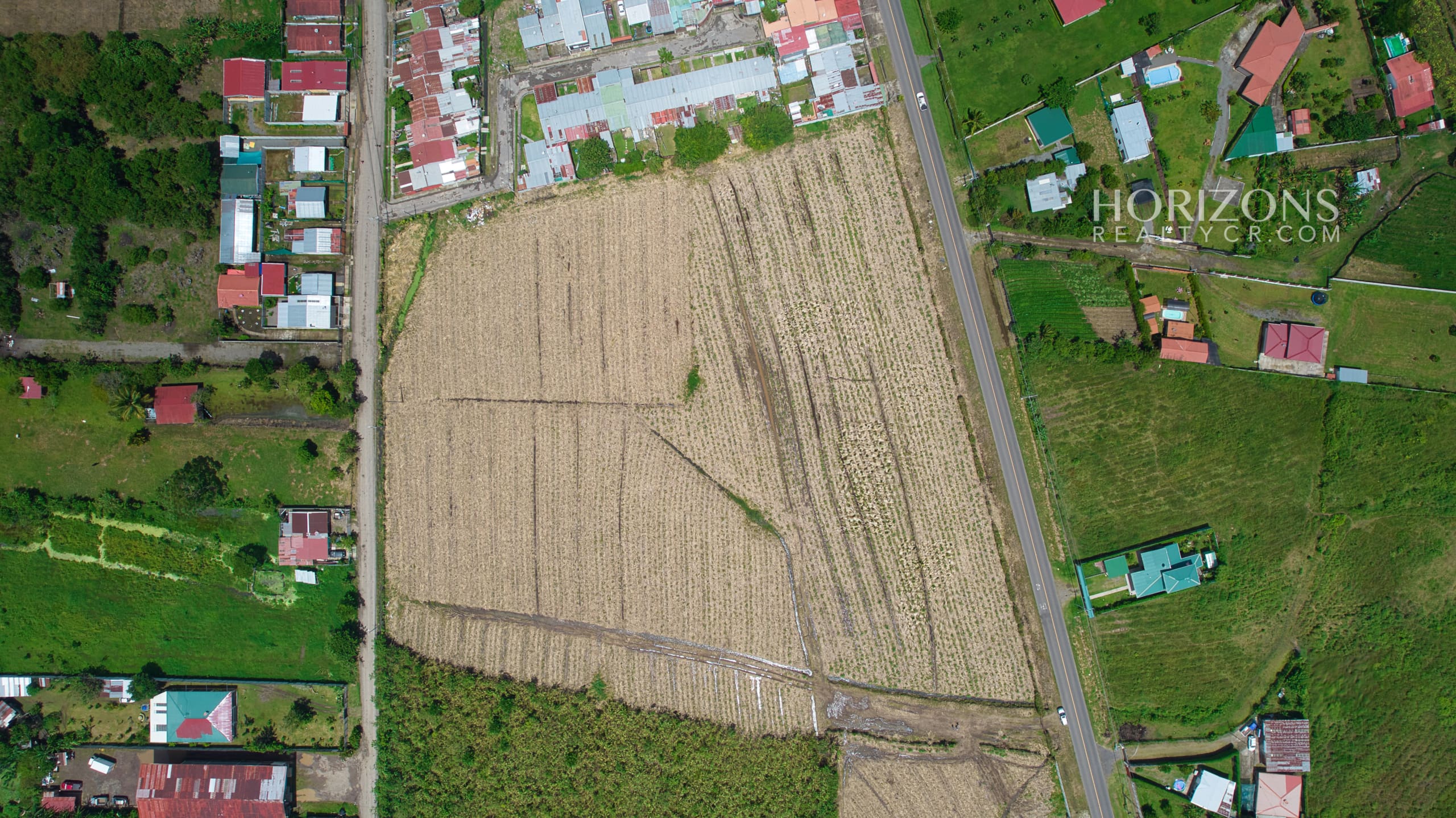 Paraíso Cartago; Inversión Unica Lote Ideal para Desarrollo Uso de Suelo Comercial – Residencial – Turístico njc07