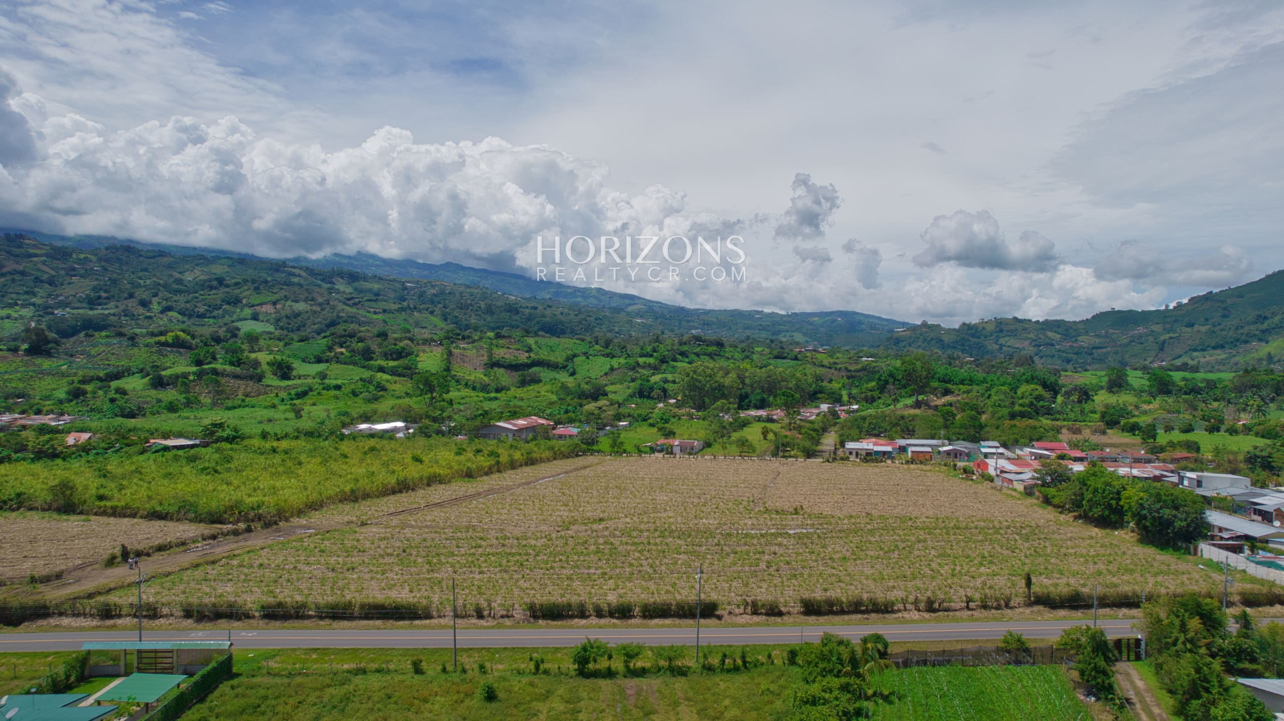 Paraíso Cartago; Inversión Unica Lote Ideal para Desarrollo Uso de Suelo Comercial – Residencial – Turístico njc07