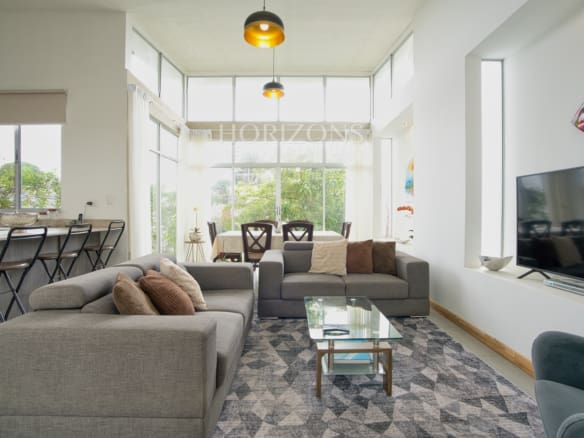 Venta De Casa Contemporánea En Condominio Rialto Ubicado En Sabanilla 2 Habitaciones Nja1253