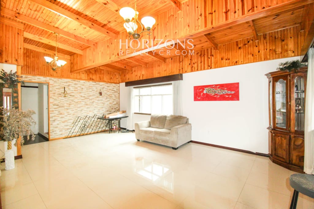 Venta de Propiedad Tres Rios Centro de 361m² con Uso de Suelo Mixto Ubicación Unica! nja1254