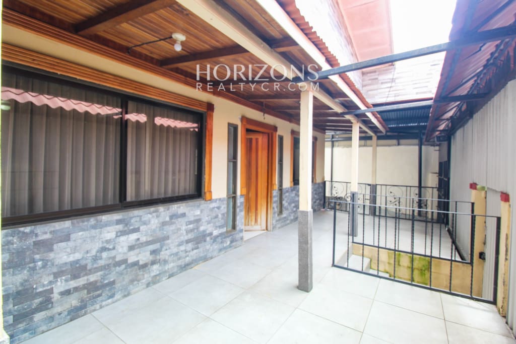 Venta de Propiedad Tres Rios Centro de 361m² con Uso de Suelo Mixto Ubicación Unica! nja1254