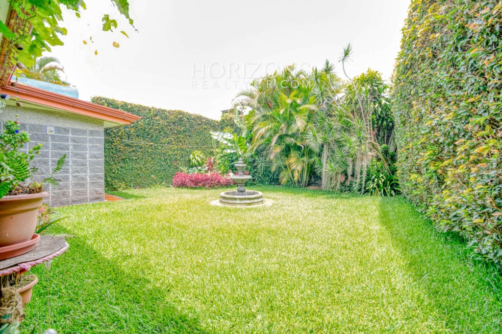 ¡Se Vende! Casa de Una Planta con Patio Residencial el Molino Cartago 4 Habitaciones 470m2 nja1257