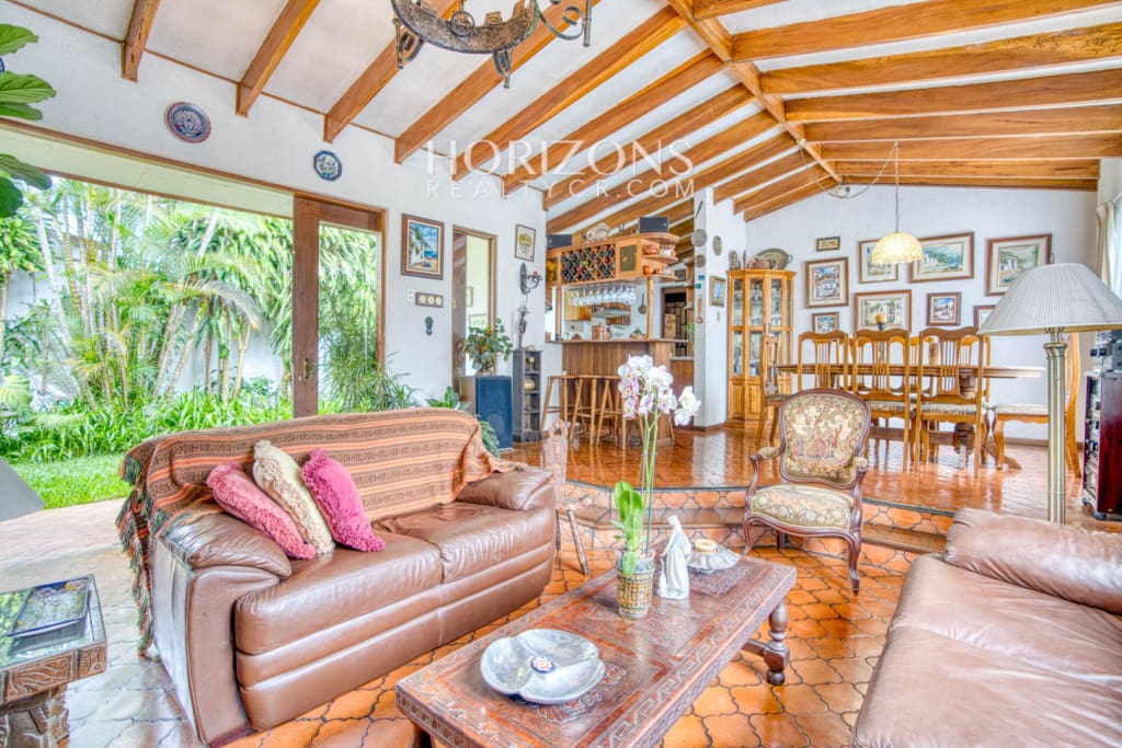¡Se Vende! Casa de Una Planta con Patio Residencial el Molino Cartago 4 Habitaciones 470m2 nja1257