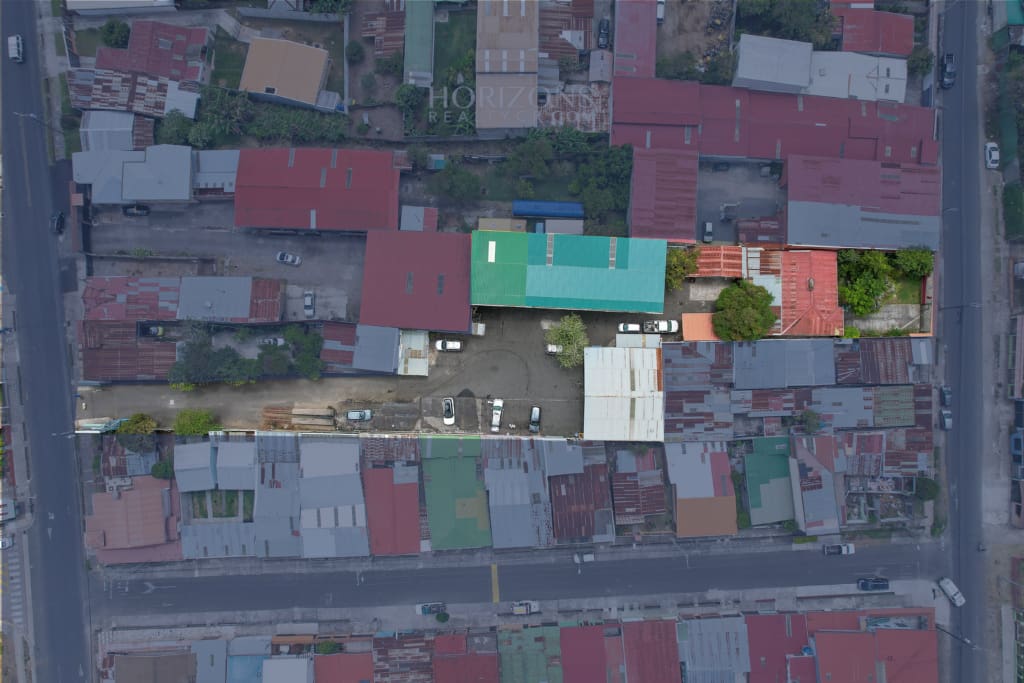 Se Vende Lubricentro En Tejar del Guarco Cartago Capacidad Para Atender 30 Vehículos njc03