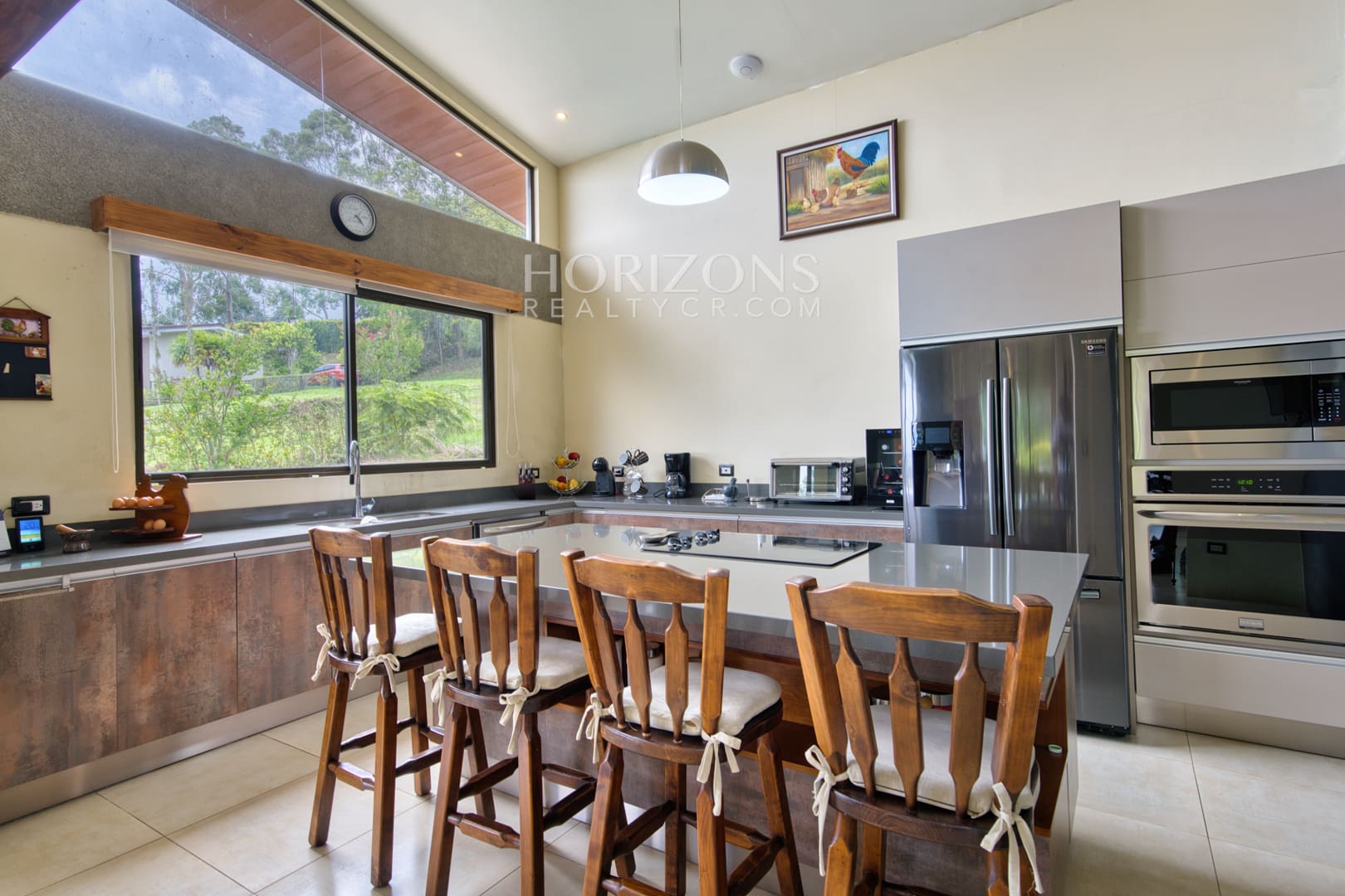 Se Vende Moderna Casa en Antolina Cartago Hermosas Vistas y Clima Fresco njc08