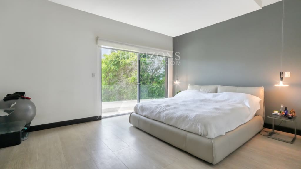 Moderna Casa en Venta Mata de Plátano a 12 Minutos de Rotonda Bandera 4 Habitaciones en Primer Nivel nja1274