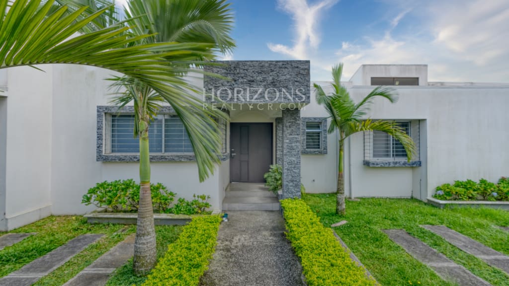 Moderna Casa En Venta Mata De Plátano A 12 Minutos De Rotonda Bandera 4 Habitaciones En Primer Nivel Nja1274