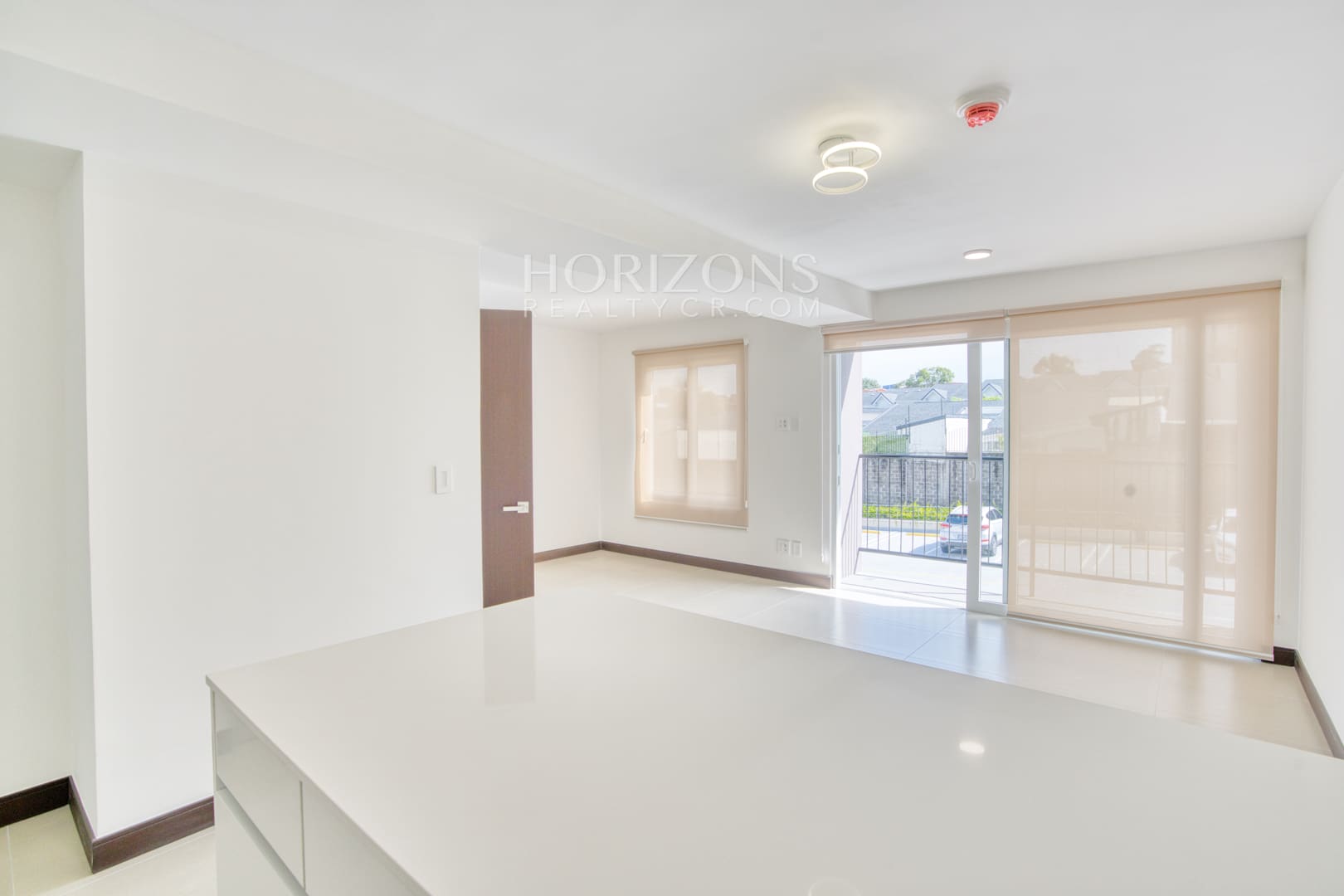 Se Vende Apartamento en Condominio Khaya, Curridabat 1 Habitación Ideal para Inversión NJA1275