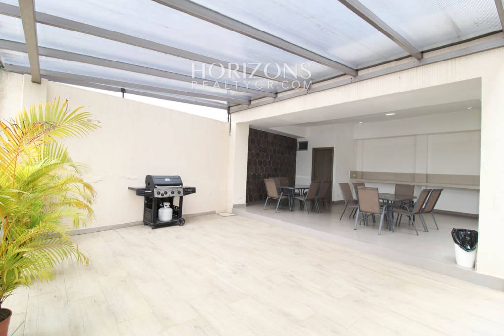 Se Alquila Apartamento en Curridabat 2 Habitaciones + Balcon noj1024