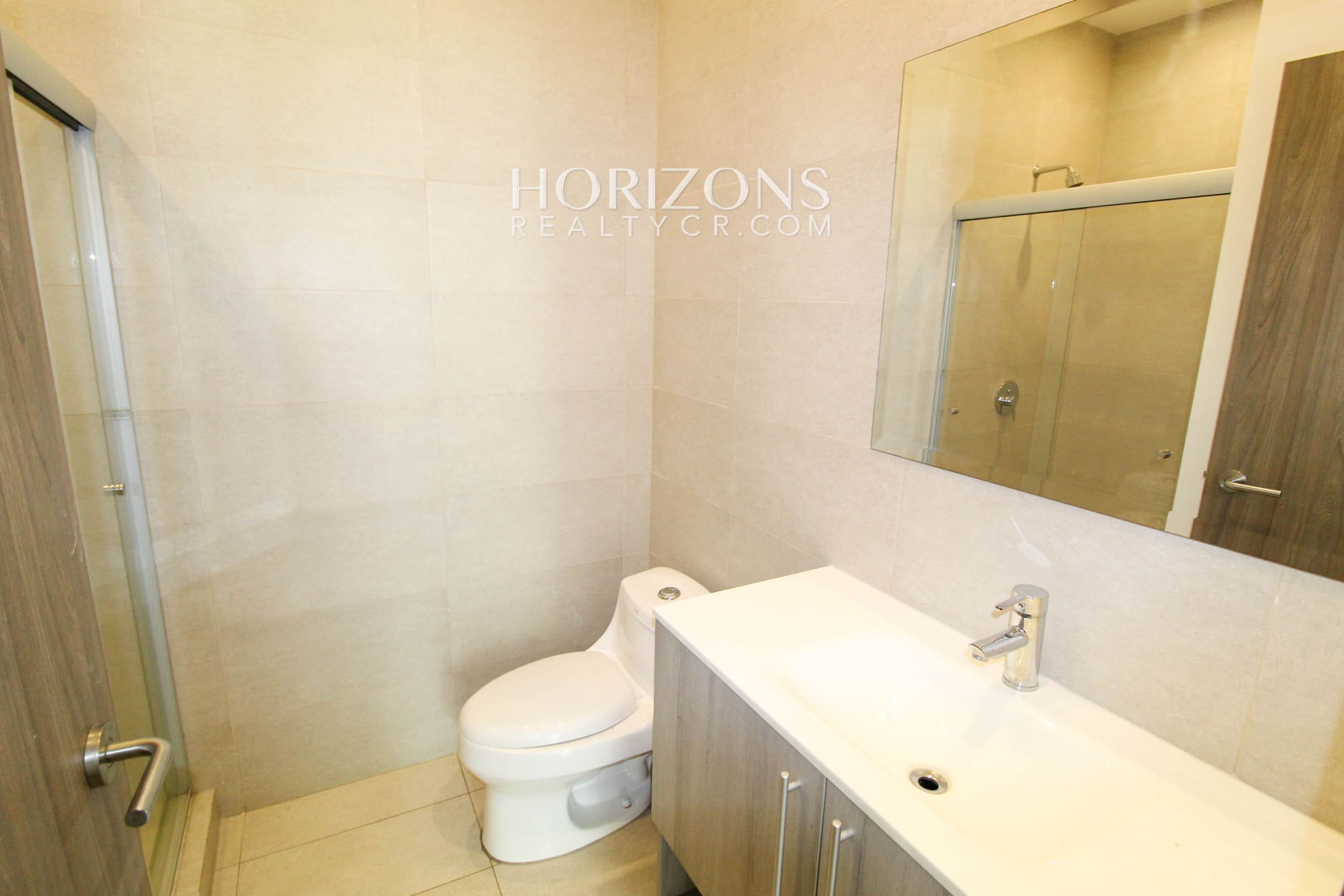 Se Alquila Apartamento en Curridabat 2 Habitaciones + Balcon noj1024