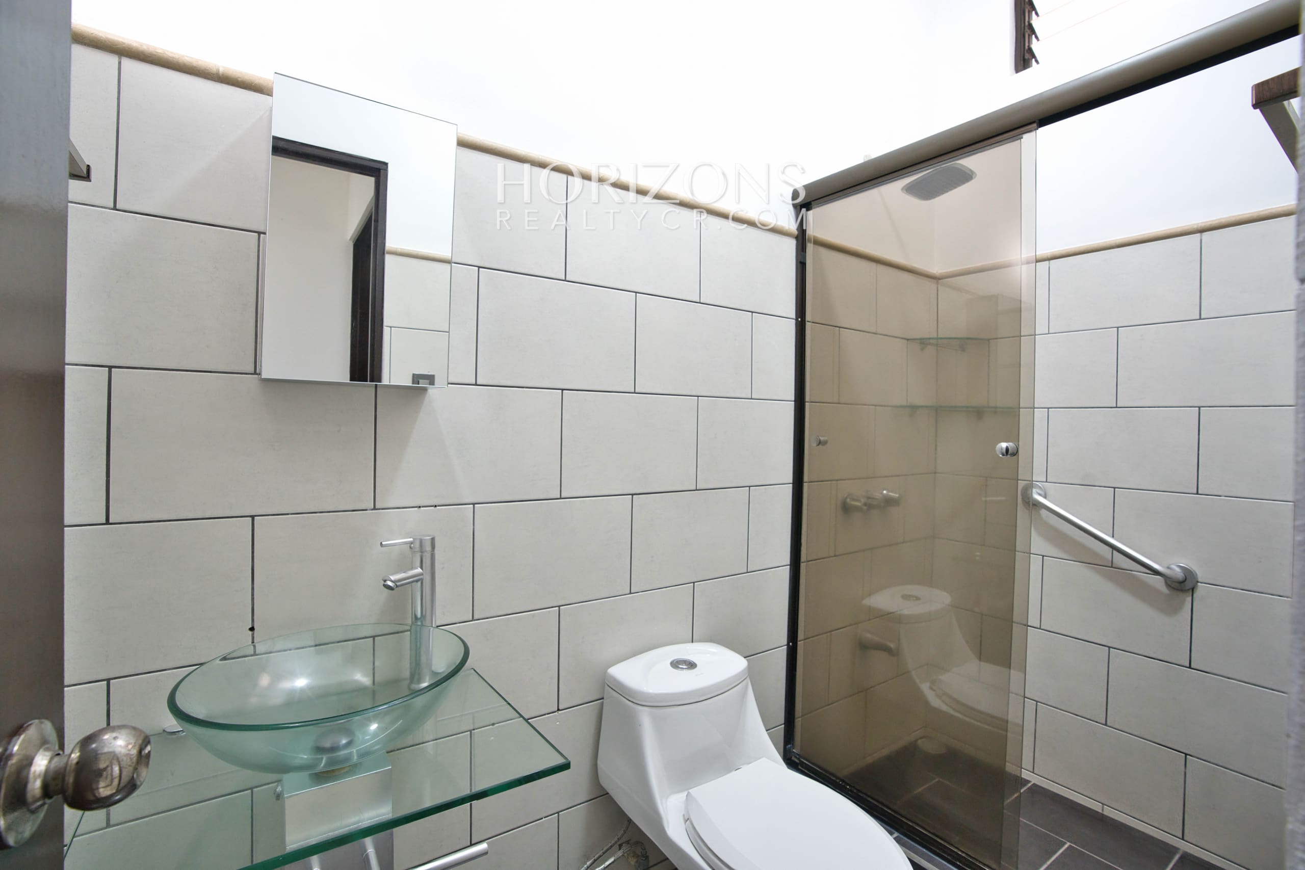 Se Vende en Residencial Casa de Una Planta con Patio en Tres Rios 3 Habitaciones noj1027