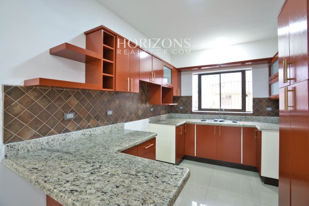 Se Vende en Residencial Casa de Una Planta con Patio en Tres Rios 3 Habitaciones noj1027