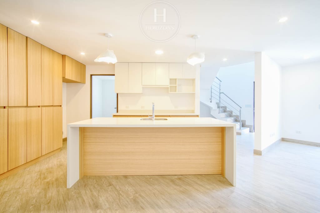 ¡Casa Para Estrenar en Residencial Altamonte! Arquitectura Contemporánea Granadilla Curridabat nja1267