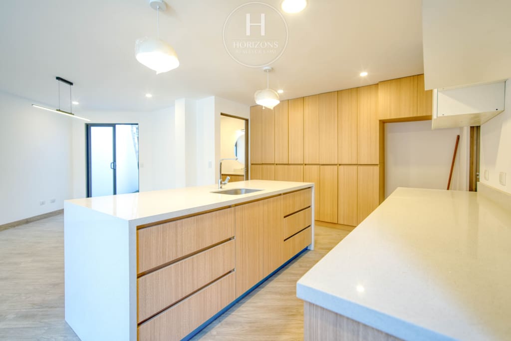 ¡Casa Para Estrenar en Residencial Altamonte! Arquitectura Contemporánea Granadilla Curridabat nja1267