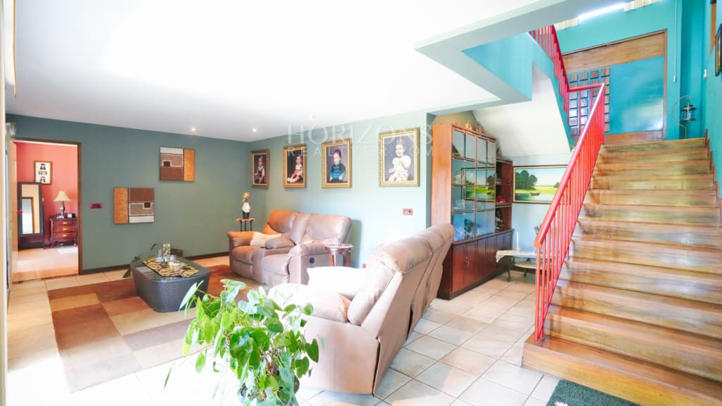 Se Vende Casa con Amplio Jardin en Residencial Sierras de La Union Vista a las Montañas nja1281