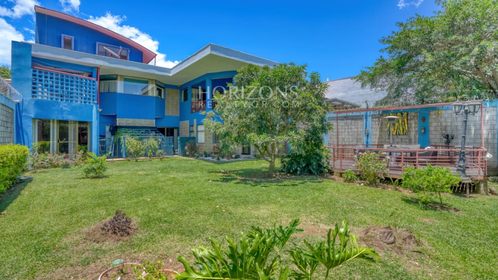 Se Vende Casa Con Amplio Jardin En Residencial Sierras De La Union Vista A Las Montañas Nja1281