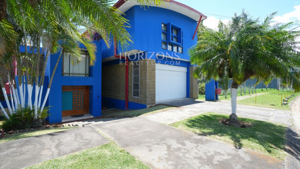 Se Vende Casa con Amplio Jardin en Residencial Sierras de La Union Vista a las Montañas nja1281