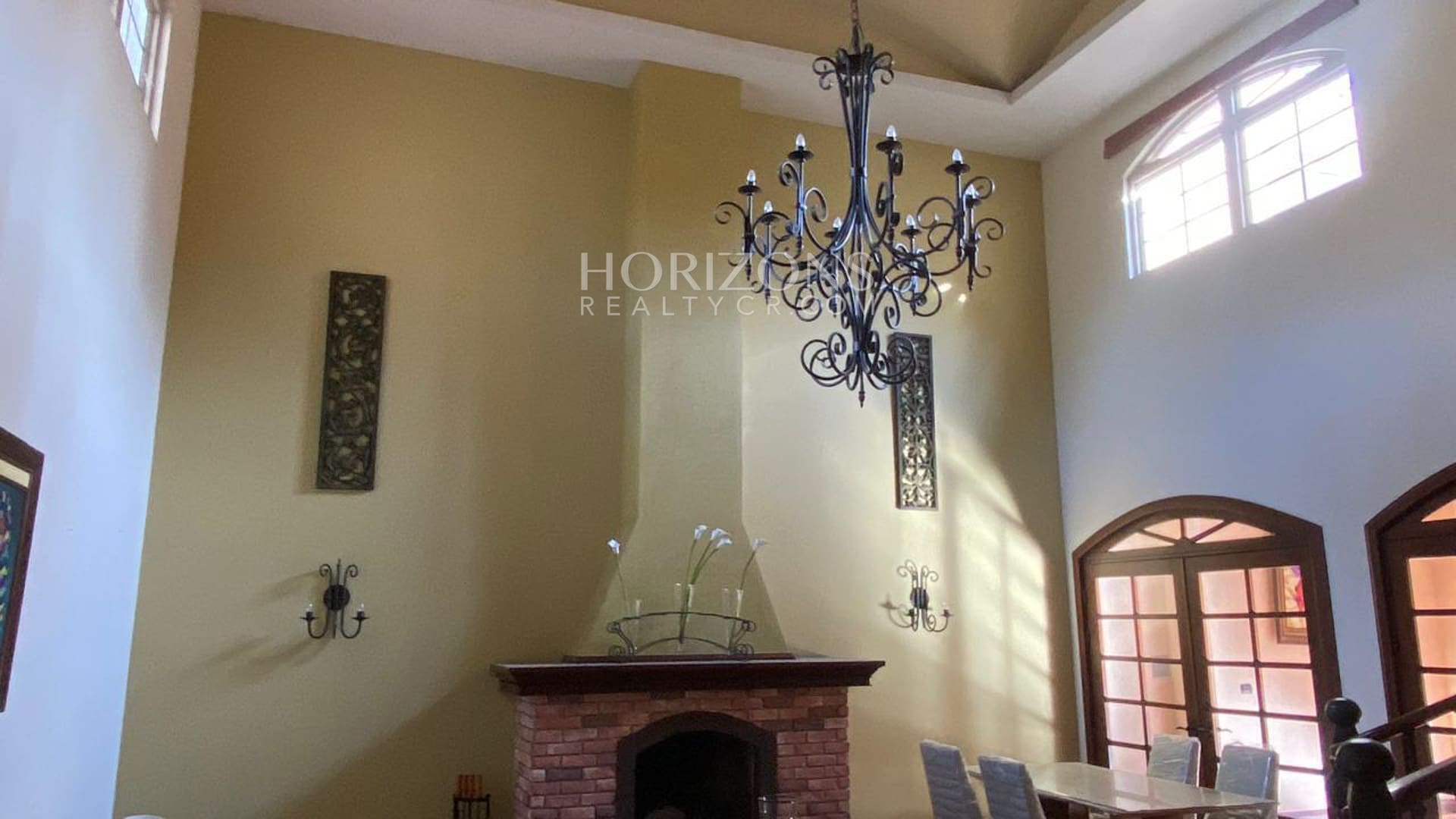 Casa en Alquiler Disponible En Condominio  Via Cipreses Curridabat 4 Habitaciones nja1284