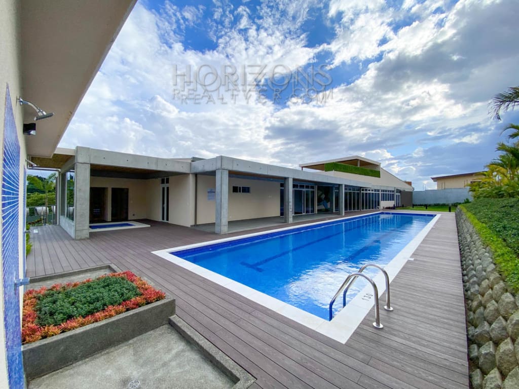 Se Alquila Apartamento en Monte Alto Curridabat 3 habitaciones noj1035