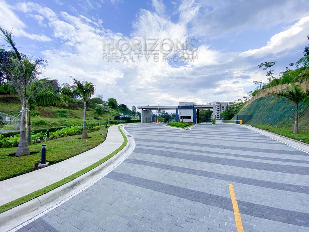 Se Alquila Apartamento en Monte Alto Curridabat 3 habitaciones noj1035