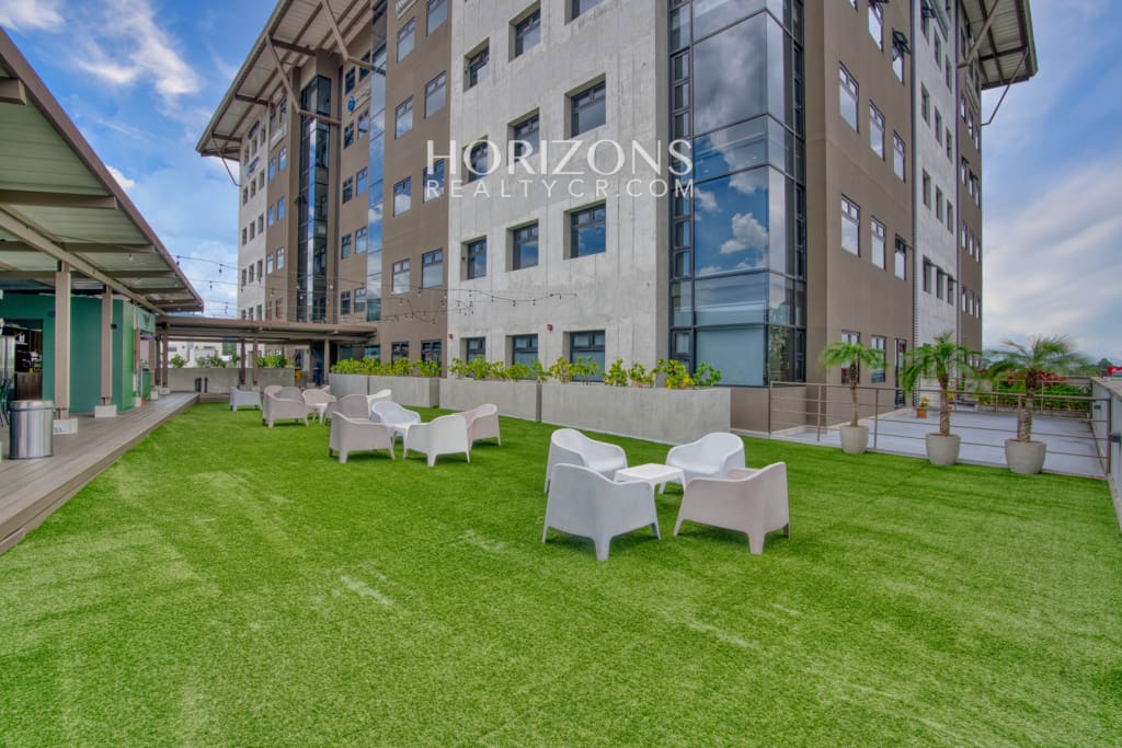 Se Vende Estrene su Oficina en Oficentro Momentum Pinares 146m² hrc36