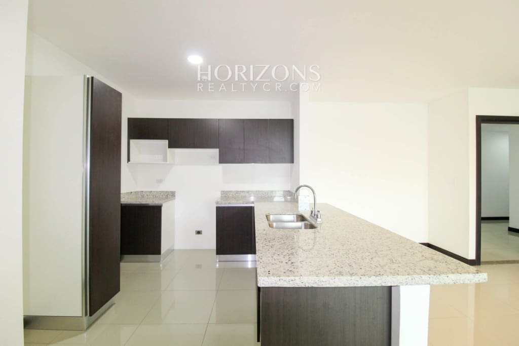 Se Alquila en Curridabat Apartamento en Vistas de Altamonte 2 Habitaciones noj1030