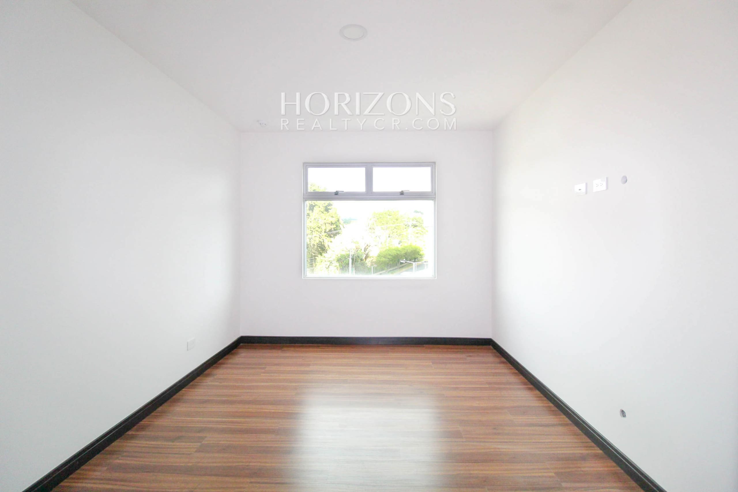 Se Alquila en Curridabat Apartamento en Vistas de Altamonte 2 Habitaciones noj1030
