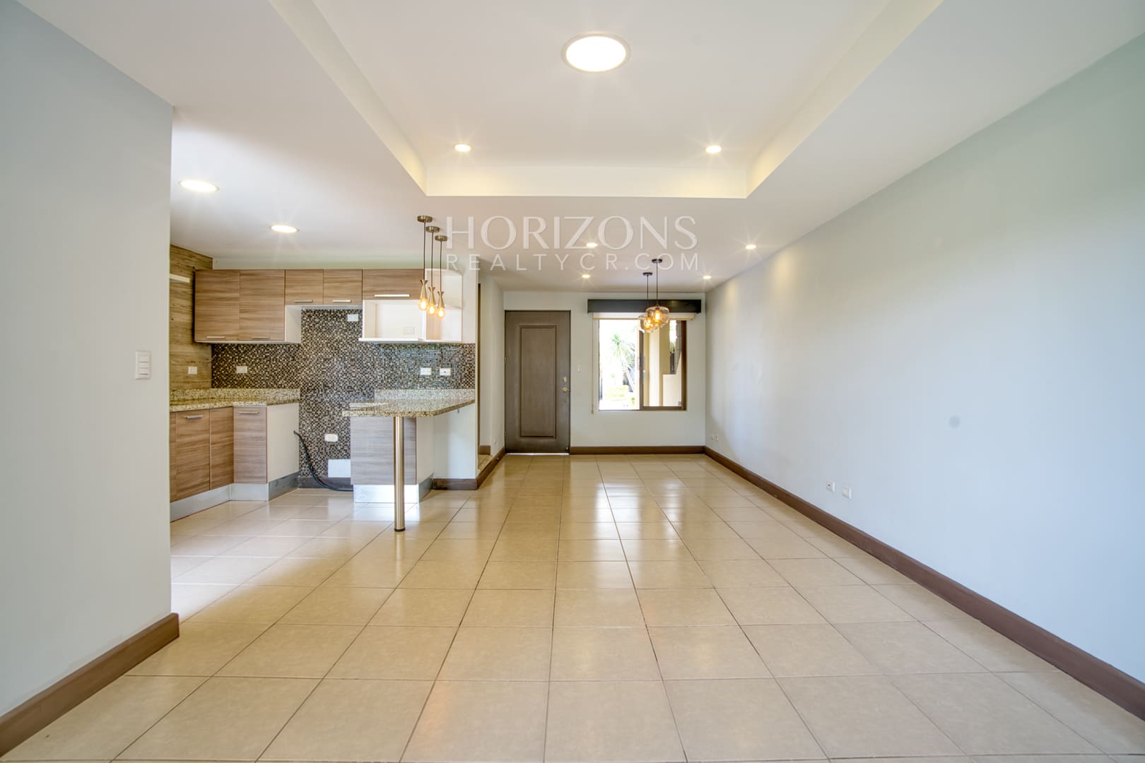Se vende Casa con patio Condominio Valle Alto 3 Habitaciones Vista a las Montañas nja1302