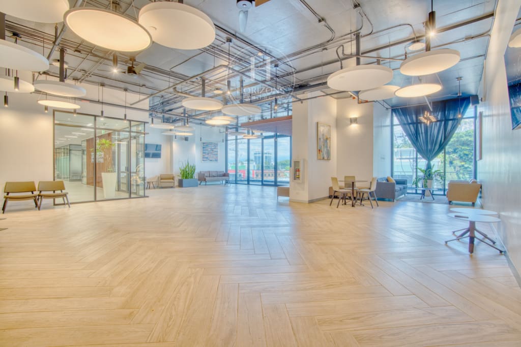 Se Alquila Piso Para Oficinas 1766m² San Pedro Business Center 53 Plazas de Parqueo hcr44