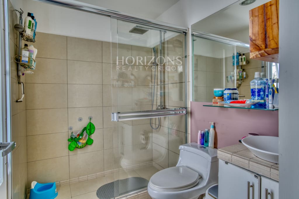 Hermosa Casa en Venta en Condominio Barlovento 3 Habitaciones Cocina Ampliada  ID: NJA1304