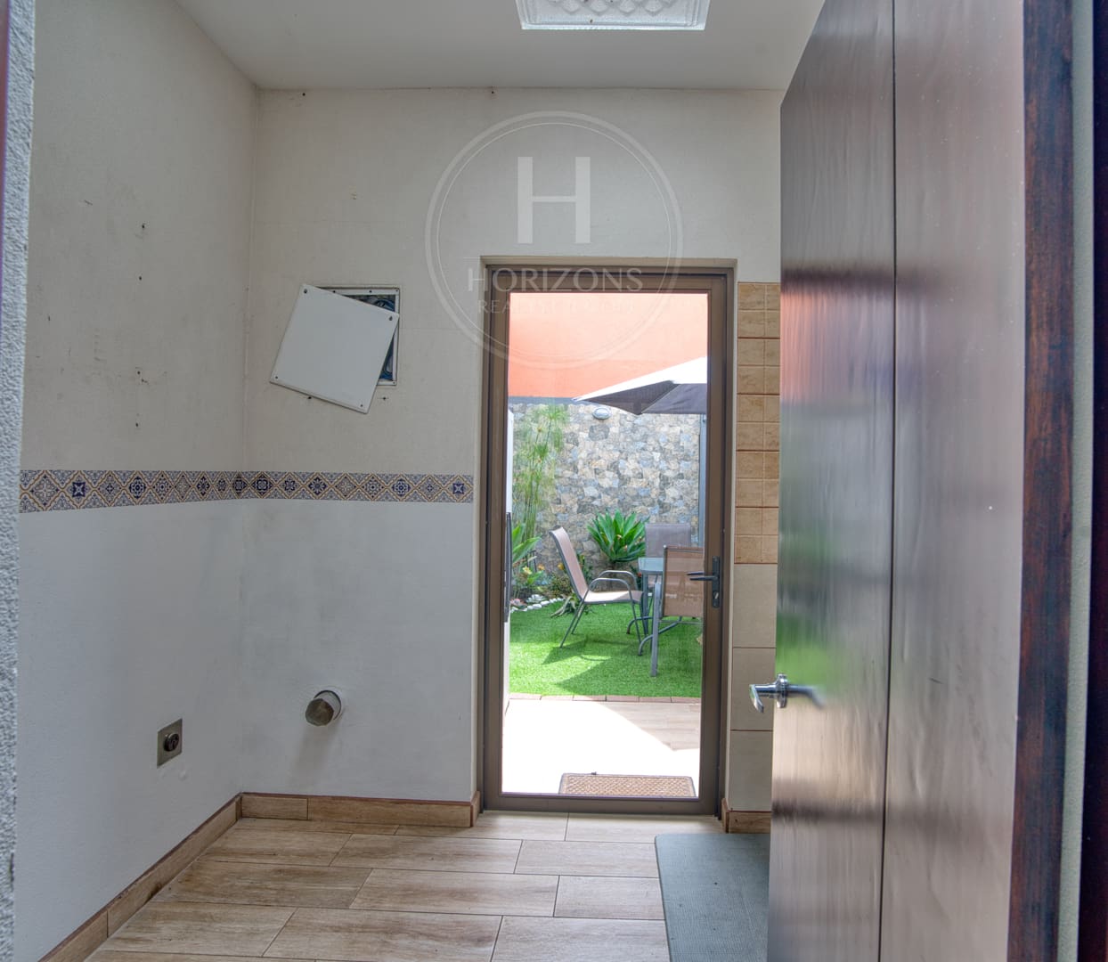 Casa en Condomino Terralta 2 Habitaciones mas Oficina 220m2 nja1308