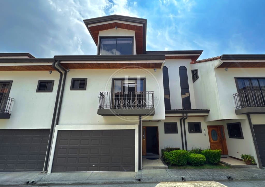 Casa En Condominio Guayabos Curridabat 4 Habitaciones A 200 M De Automercado Nja1305