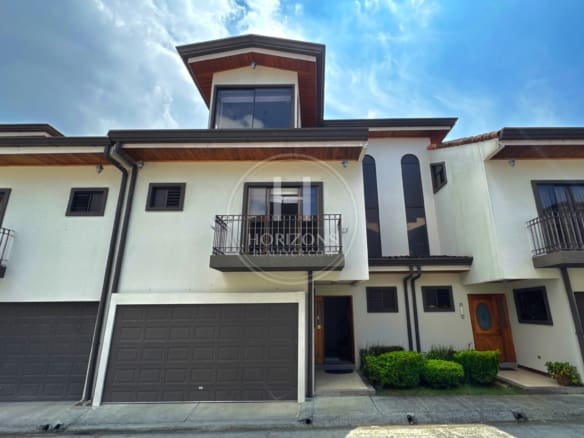 Casa En Condominio Guayabos Curridabat 4 Habitaciones A 200 M De Automercado Nja1305
