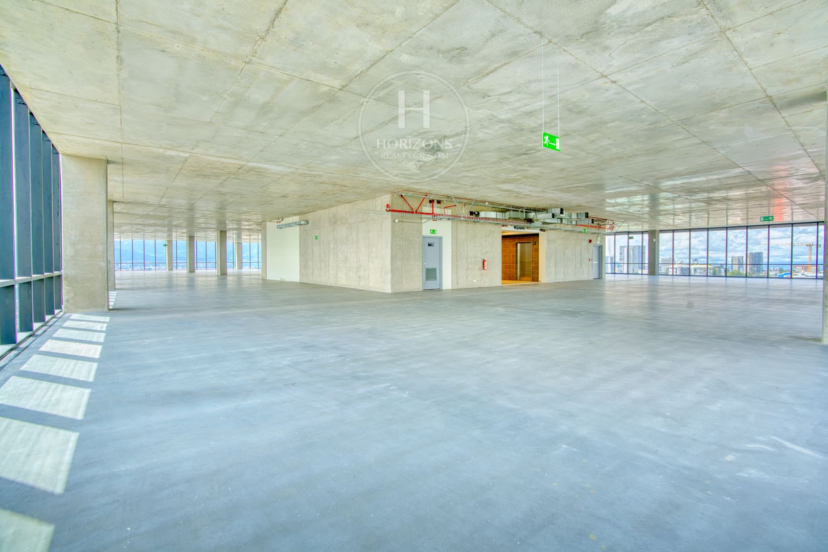 Se Alquila Piso Para Oficinas 1766m² San Pedro Business Center 53 Plazas de Parqueo hcr44