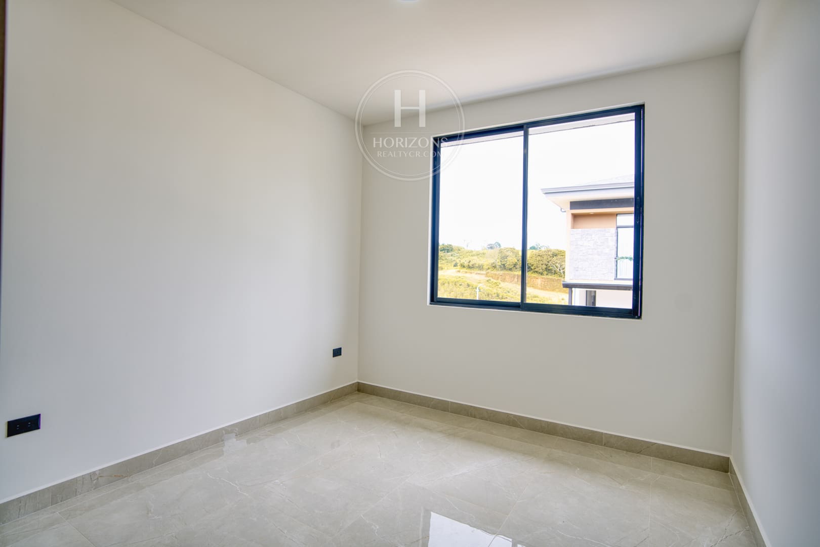 ¡Preventa! Casa en Condominio Hacienda Peraz 5 Habitaciones nja1314