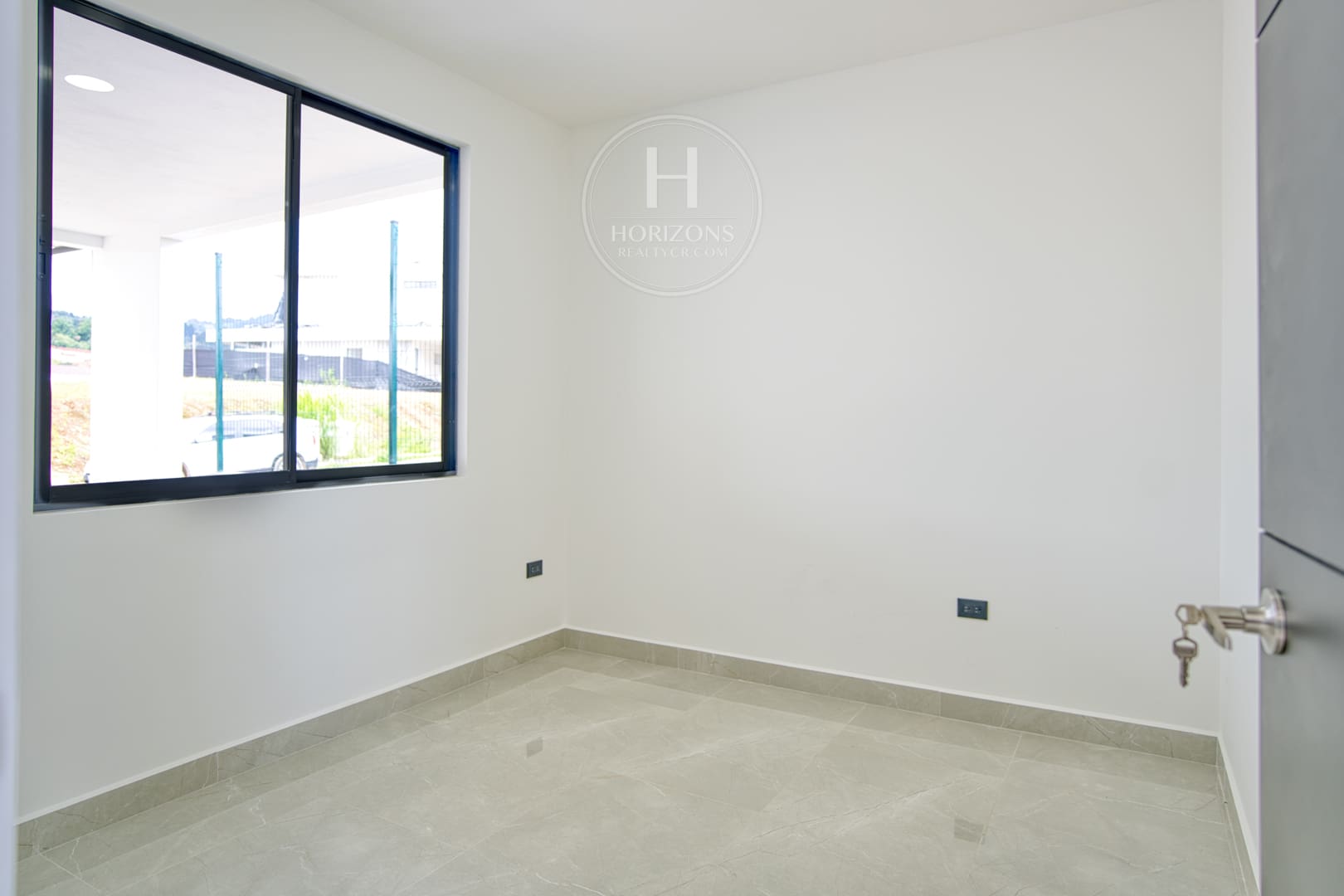¡Preventa! Casa en Condominio Hacienda Peraz 5 Habitaciones nja1314